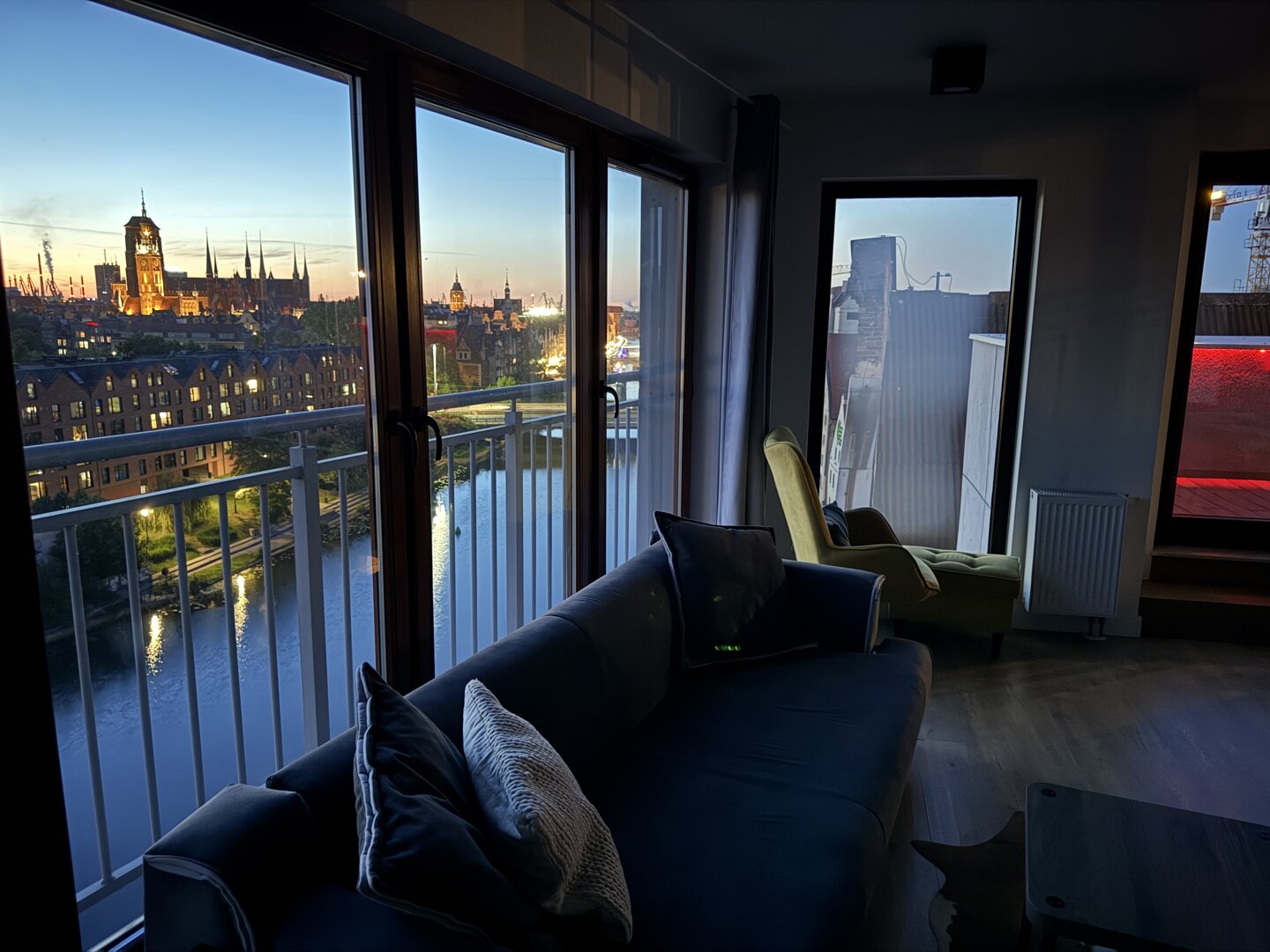 Comfy Apartments - 8